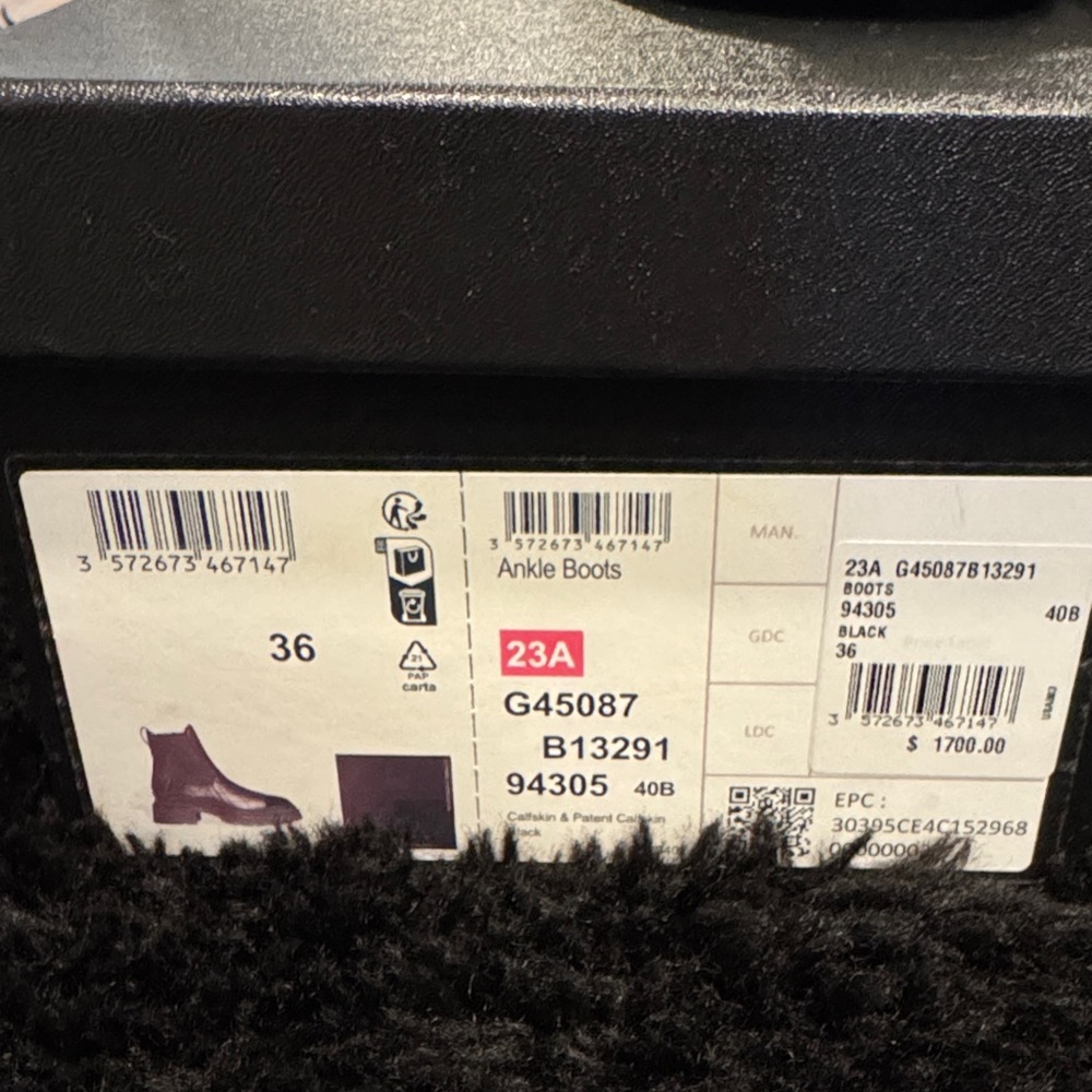 CHANEL Women's Quilted Black and Gray Ankle Boots - Picture 8 of 8